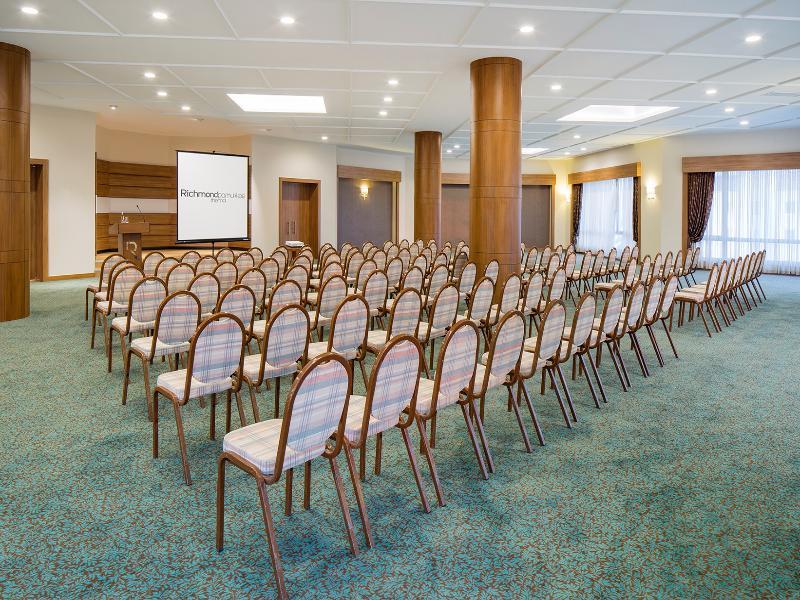 Richmond Thermal 5* פמוקלה
